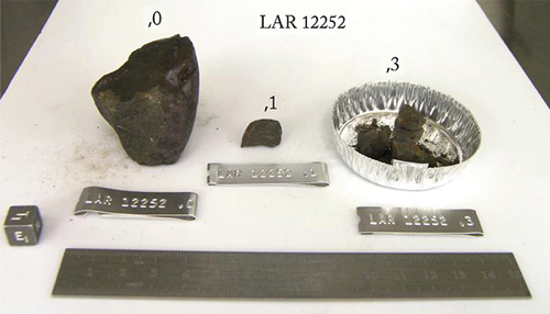 0425-101-AI-news-Origin-of-water-on-Earth_In-Article.png